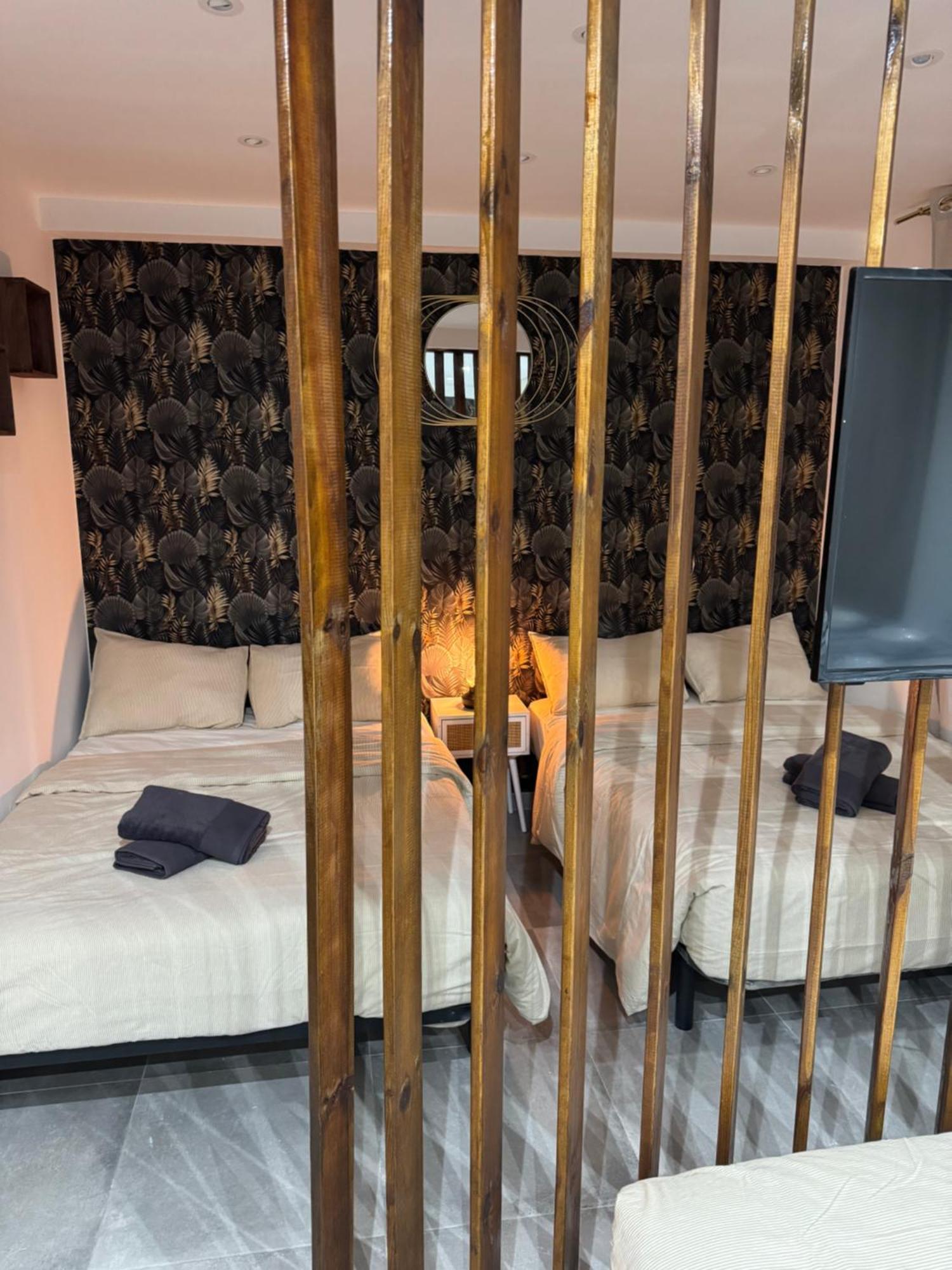Luxury Apartments Near The Beach And Downtown Centrum 8 Alicante Eksteriør bilde
