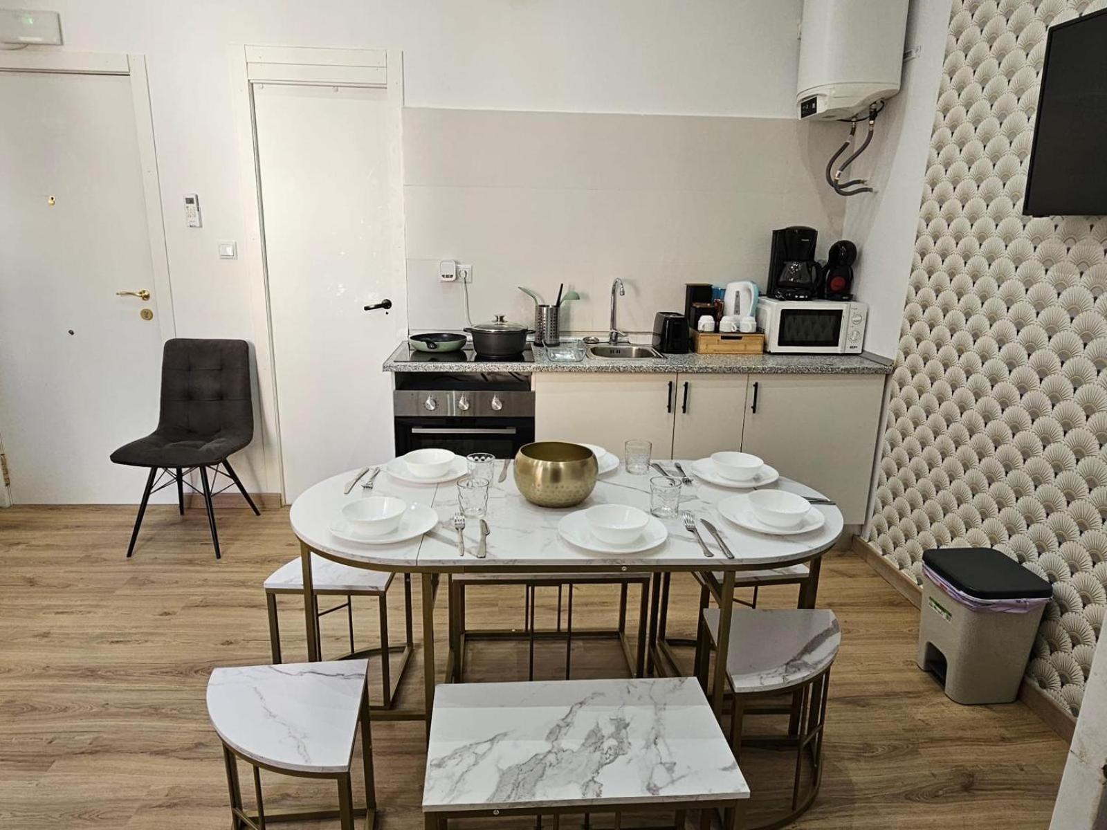 Luxury Apartments Near The Beach And Downtown Centrum 8 Alicante Eksteriør bilde